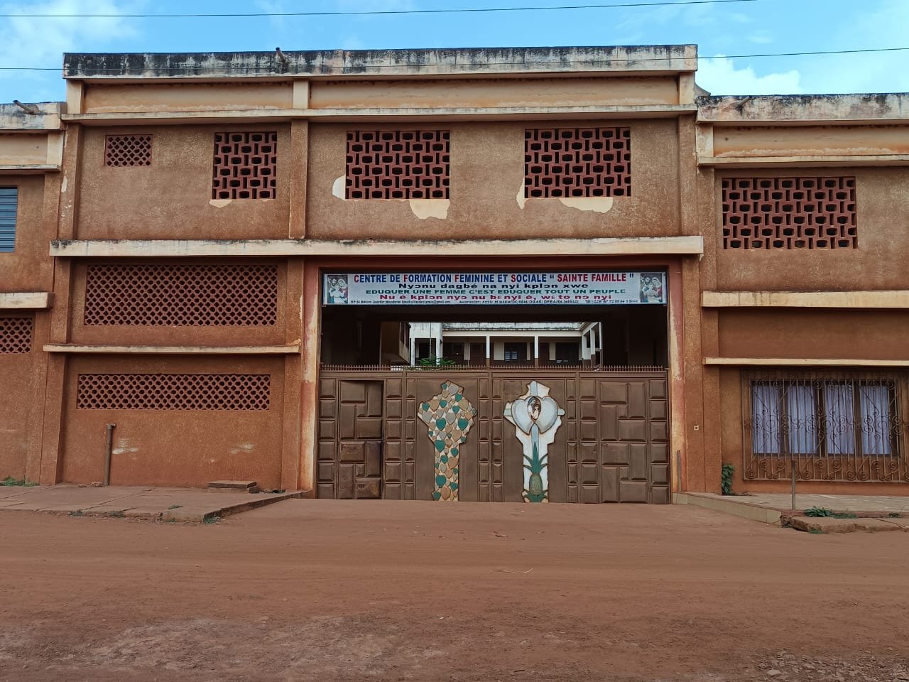 Centre de Formation Féminine et Sociale Sainte Famille